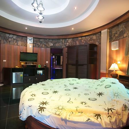 Two Tiger Resort & Spa Ban Nong Hin  Exteriör bild